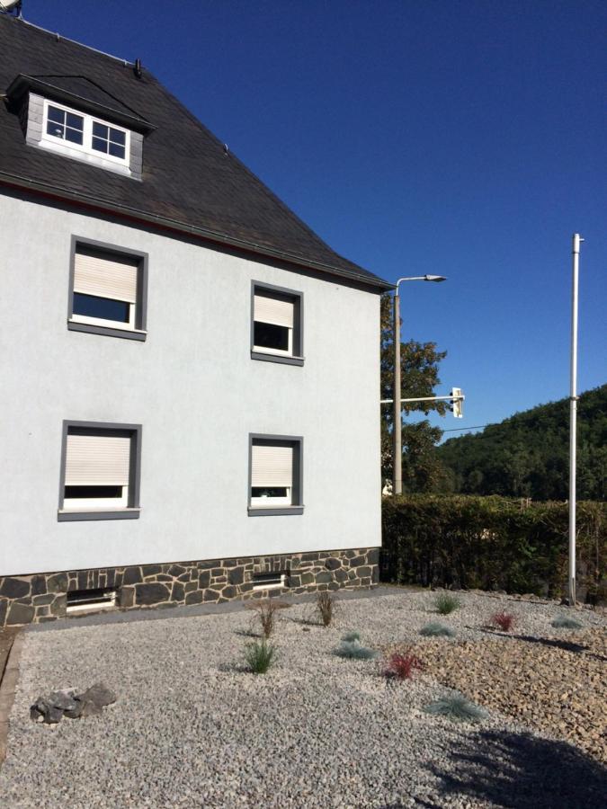 Body Kult Loft - Modernes Appartement Mit 2 Separaten Schlafzimmern Zwickau Zewnętrze zdjęcie