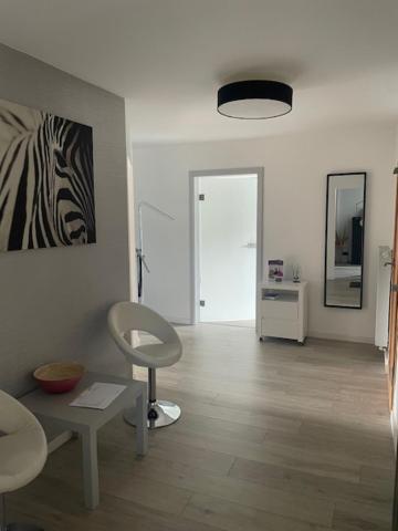 Body Kult Loft - Modernes Appartement Mit 2 Separaten Schlafzimmern Zwickau Zewnętrze zdjęcie